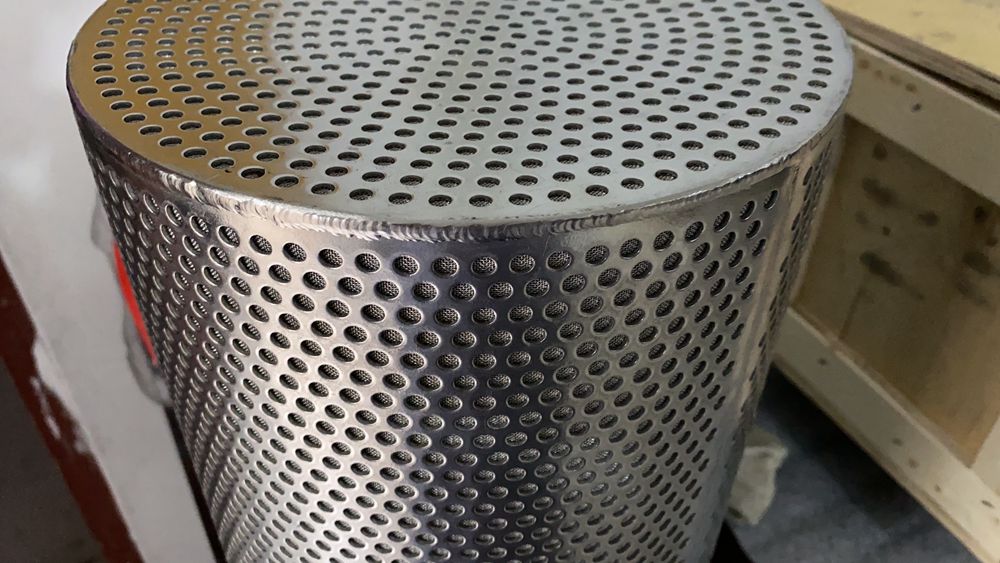 冲孔板复合网的用途你知道吗？？？